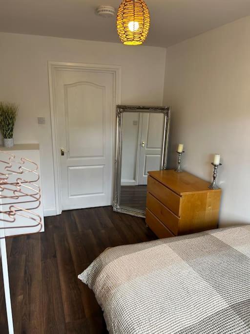 15 Min Drive To Airport 20 Min To Loch Lomond And City Center Old Kilpatrick Dış mekan fotoğraf